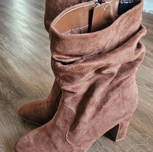 Jessica Simpson Size 8 mid-calf boot - Picture 3 of 6